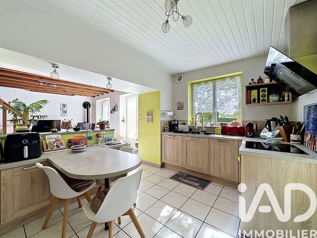 Photo 2 - Maison à THOUARS
