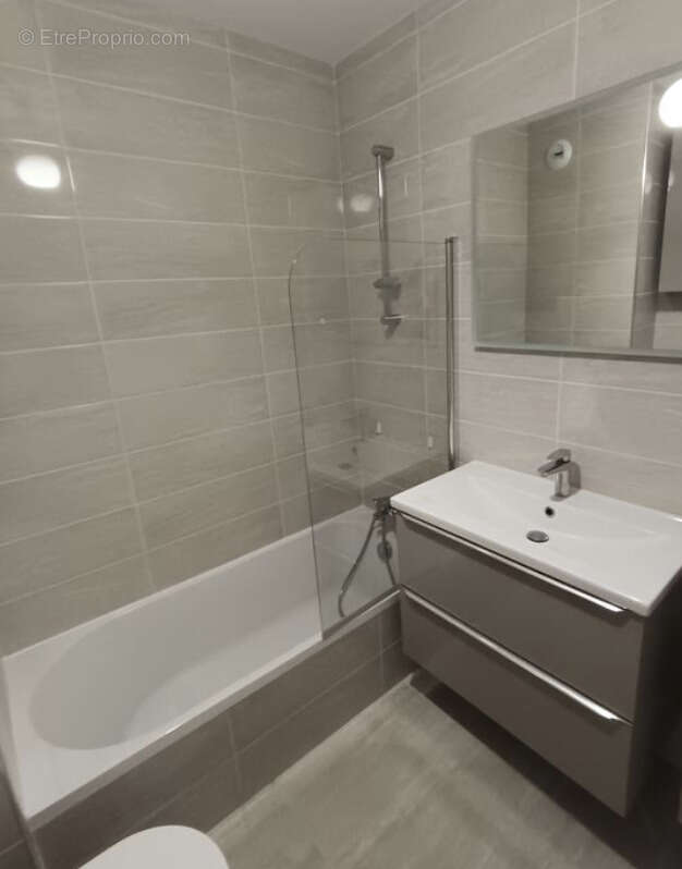 Appartement à MARSEILLE-7E