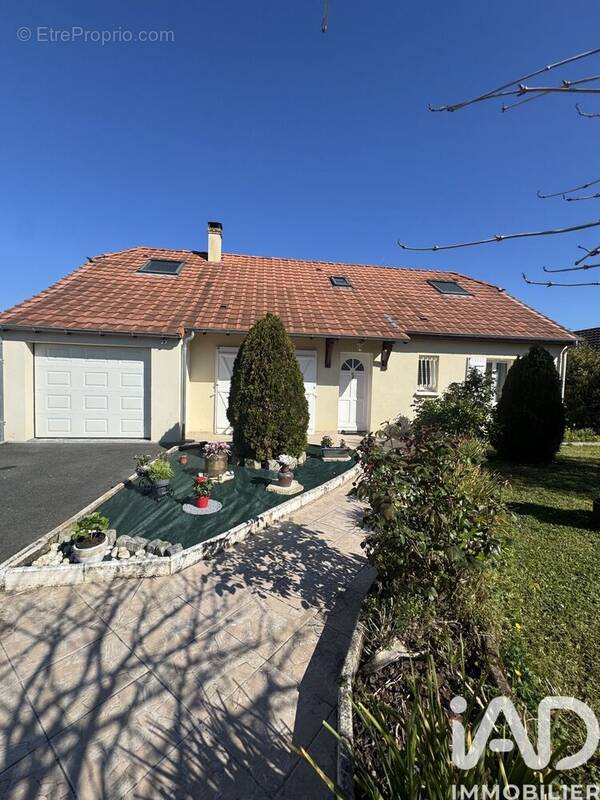 Photo 1 - Maison à BOURGES