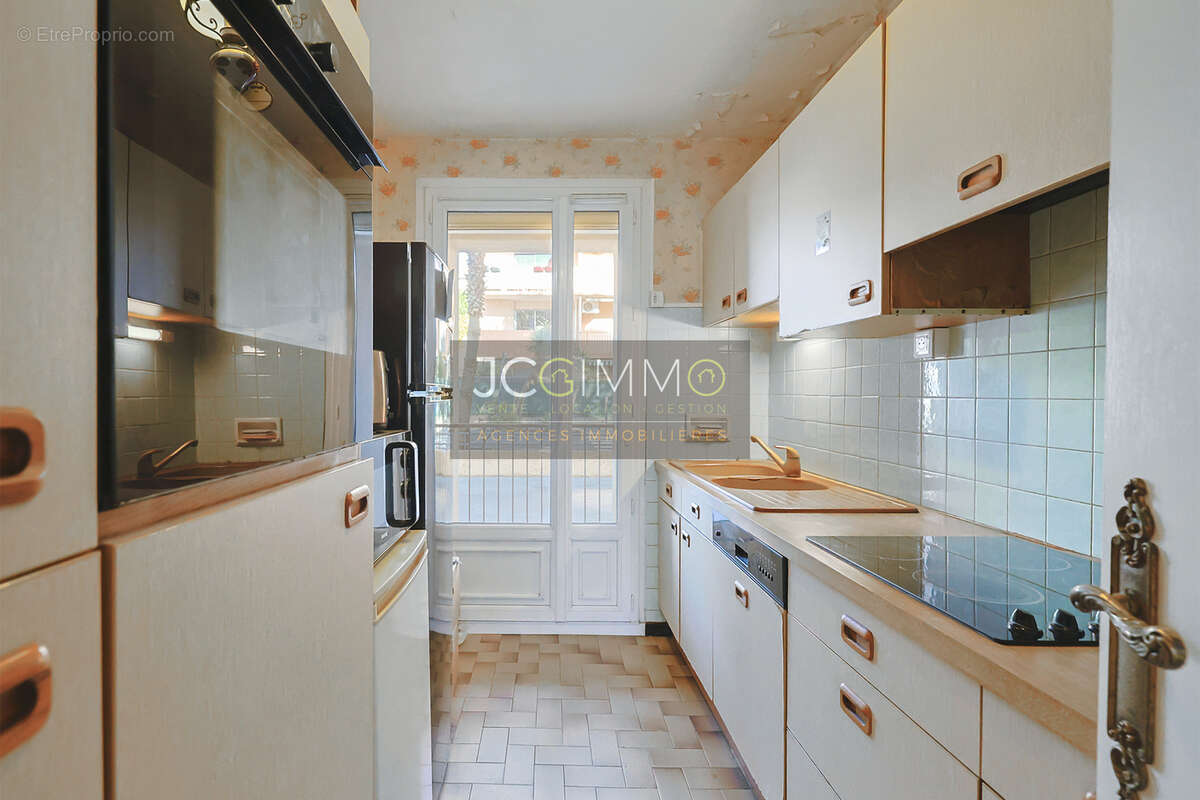 Appartement à LE LAVANDOU