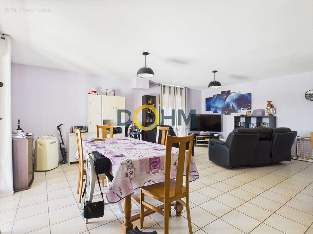 Maison 98 m² à Cessieu  - photo 2