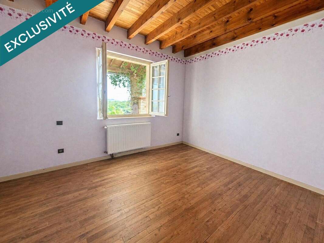 Photo 8 - Maison à MONTJOIRE