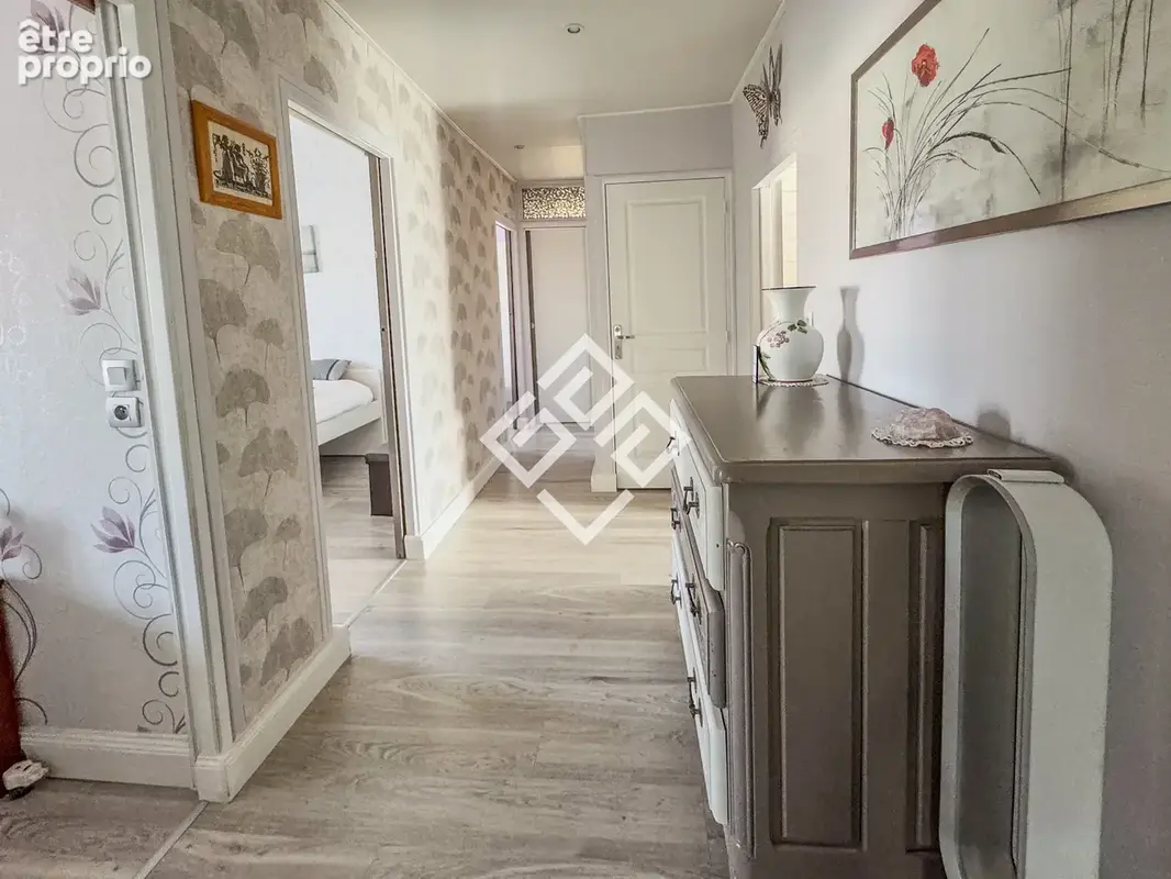 Maison en Pierre de caractère avec jardin et garage - photo 17