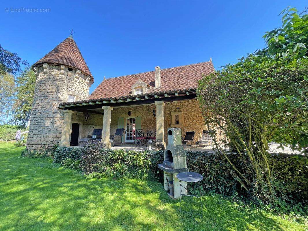 Maison à CAMPAGNE