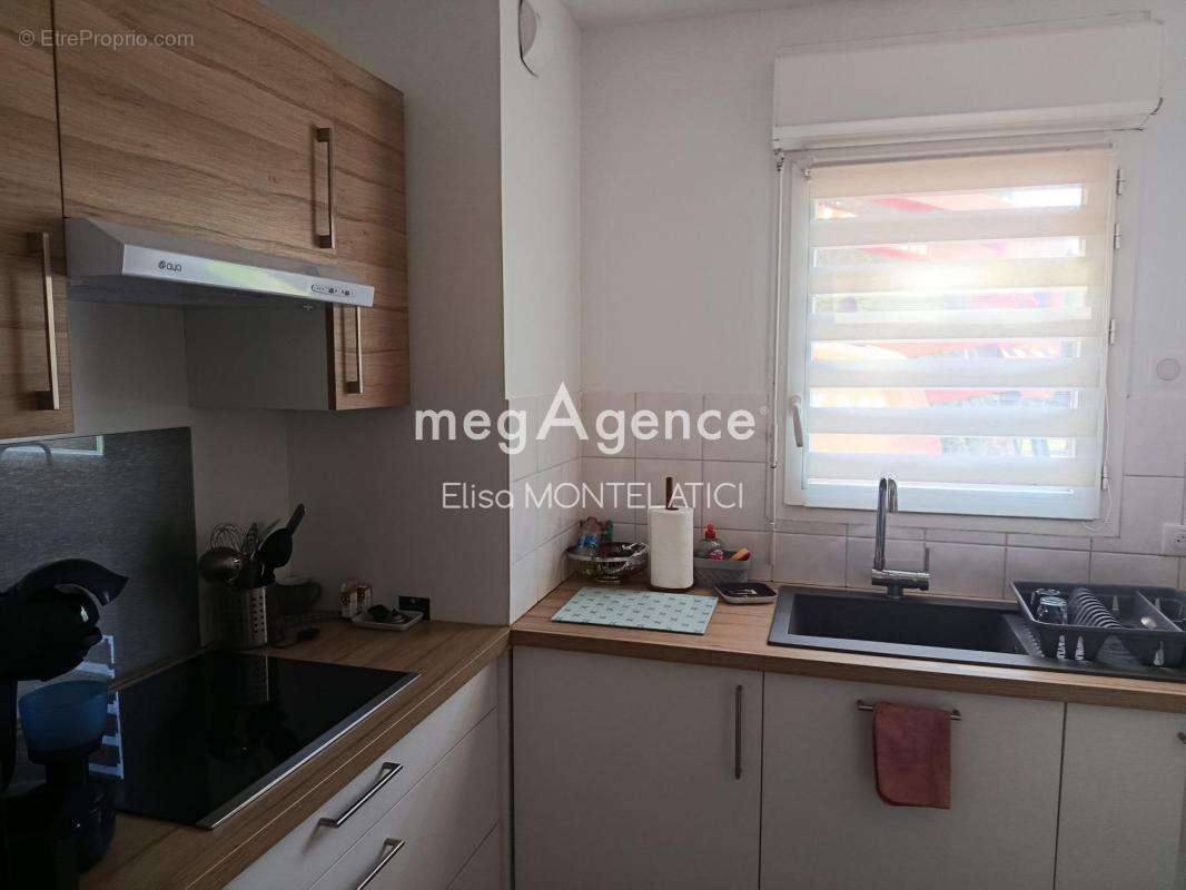 Appartement à COUTRAS