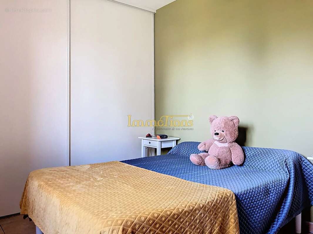 Maison à SAINT-HILAIRE-DU-ROSIER