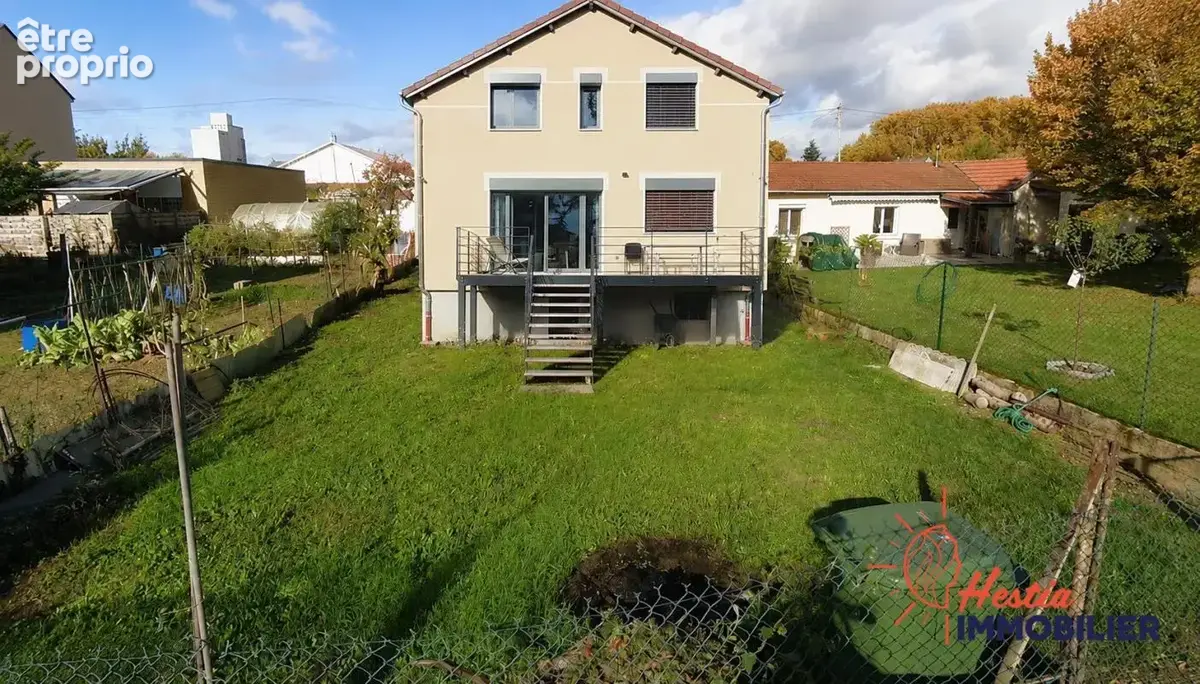 CHALONS-EN-CHAMPAGNE - Terrain à bâtir de 764m² non viabilis? - photo 3