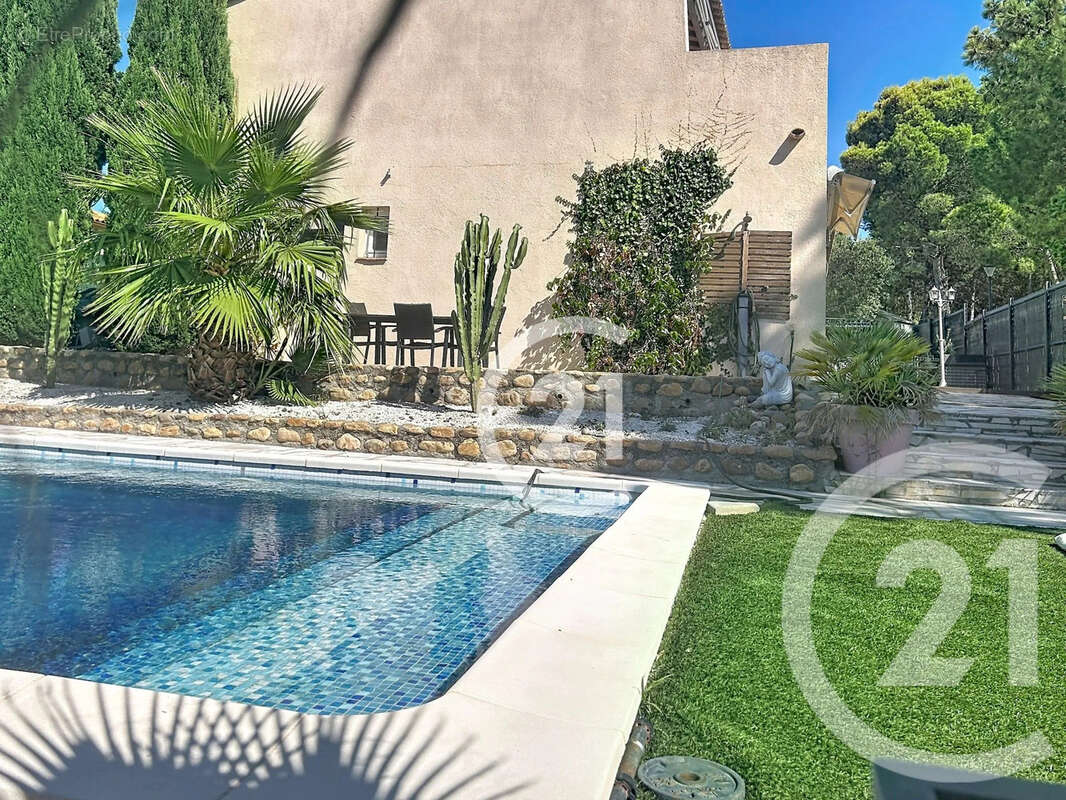 Maison 85 m² à Saint-Cyprien  - photo 15