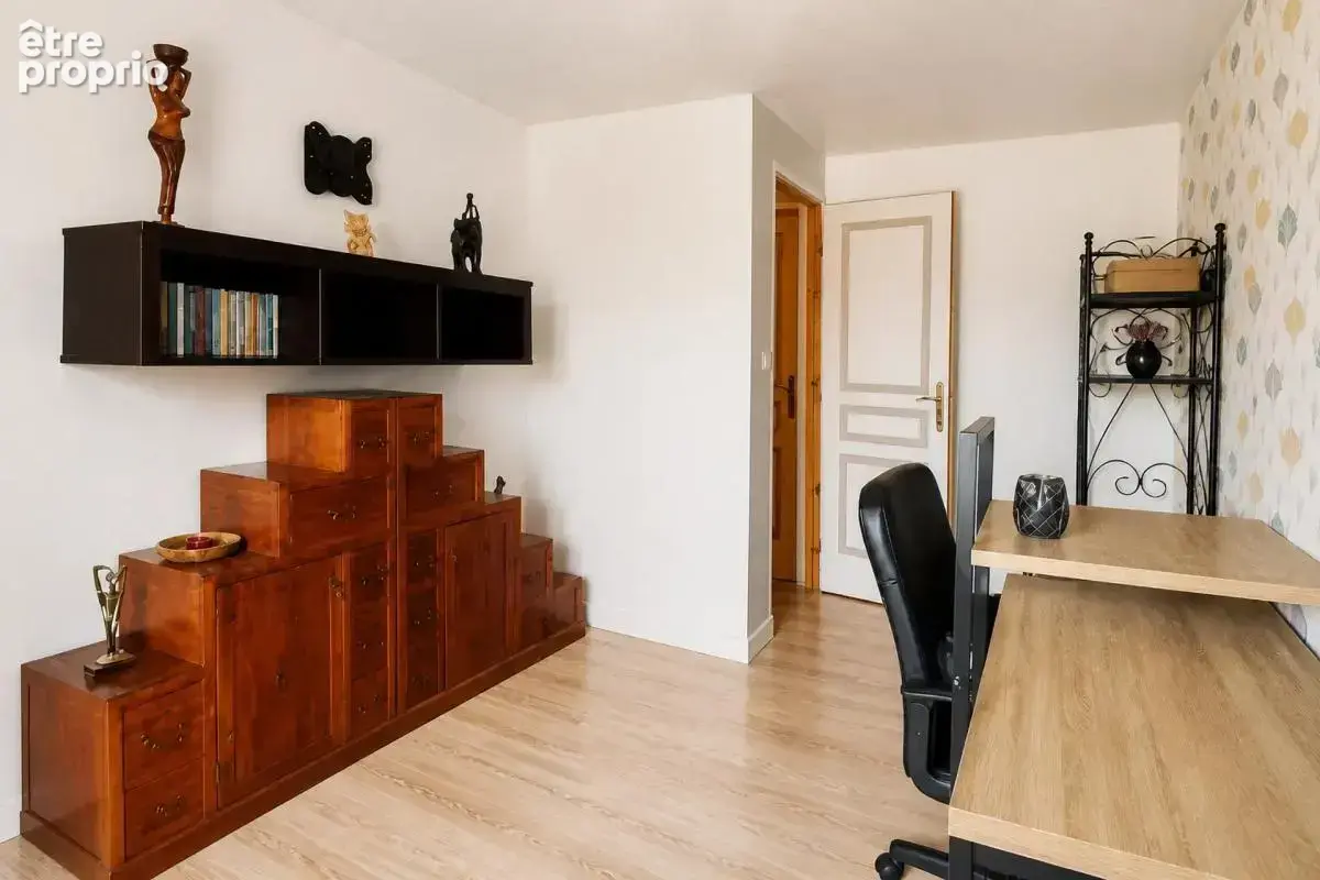 Maison de 6 pièces de 122 m² à Ambert - photo 9