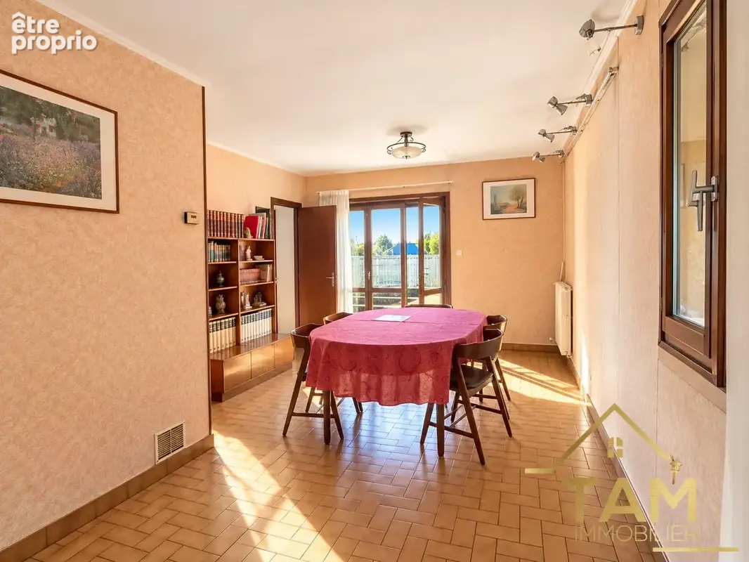 Maison 6 pièces 122 m² à vendre à Fontenay-Le-Fleury (78330) - photo 3