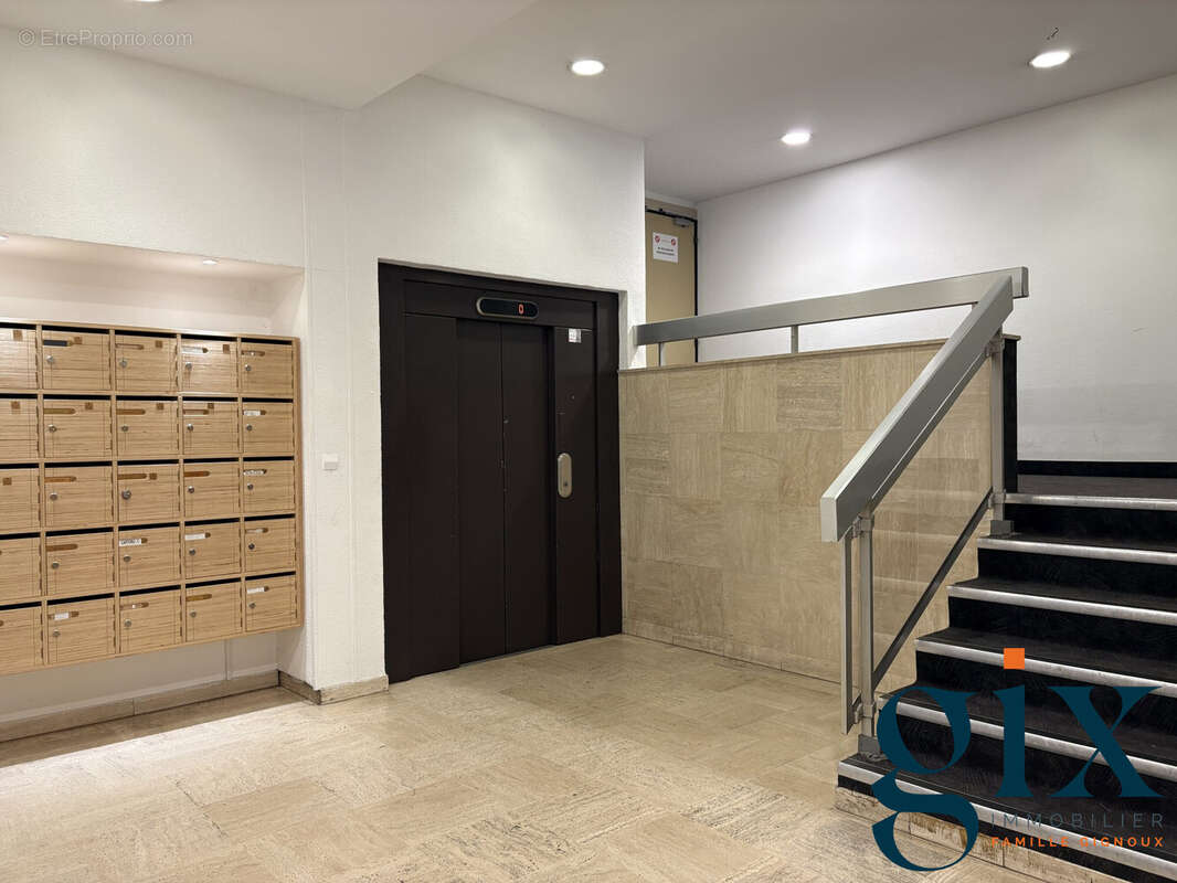 Appartement à MEYLAN