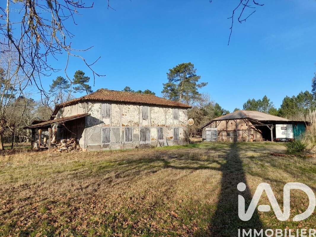 Photo 5 - Maison à ESCOURCE