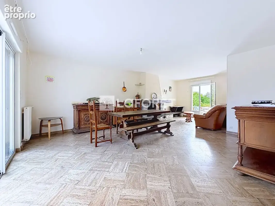 Champhol Maison familiale de 153 m² 5 chambres - photo 2