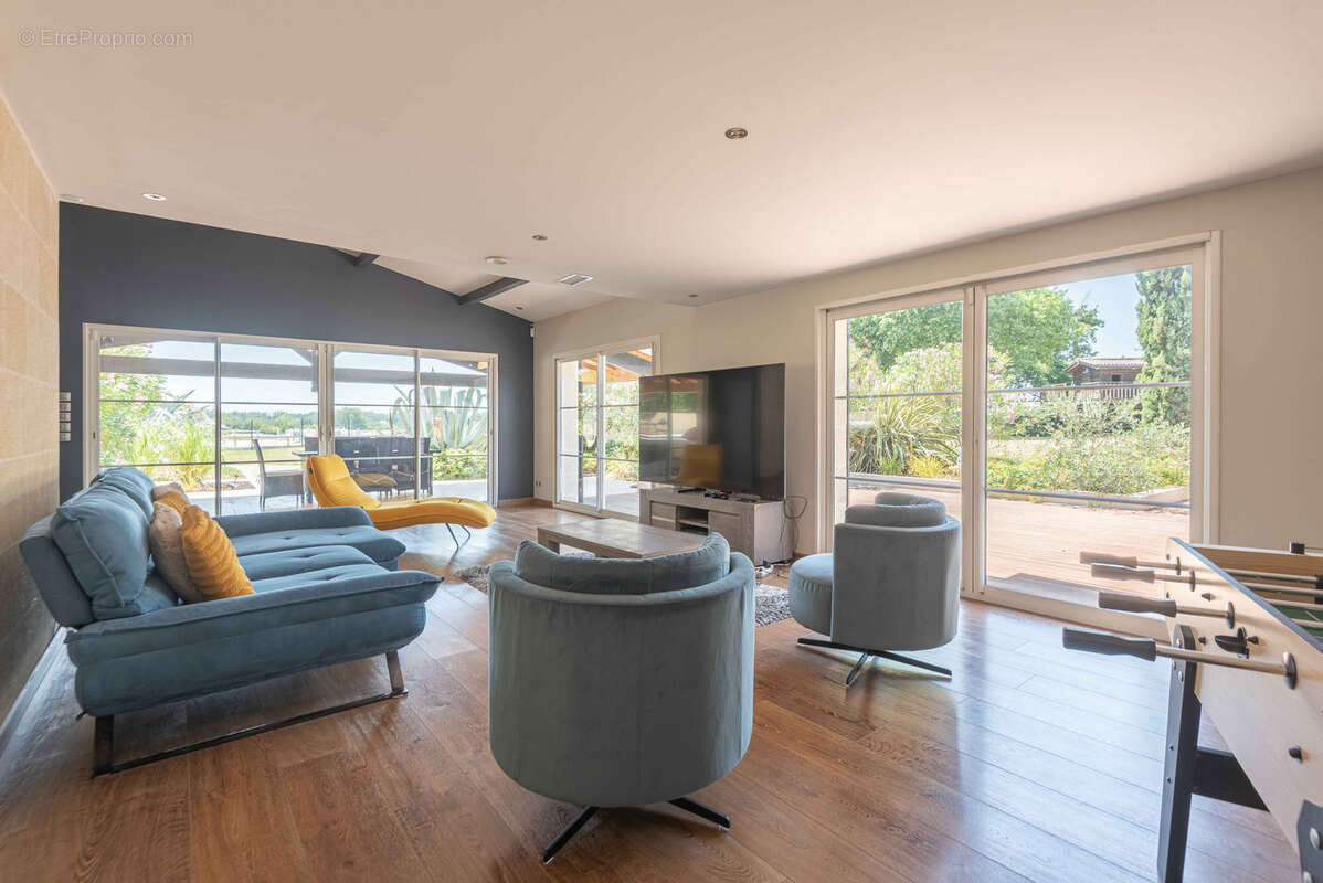 Charmante maison en pierre - 315m2 - creon - photo 18