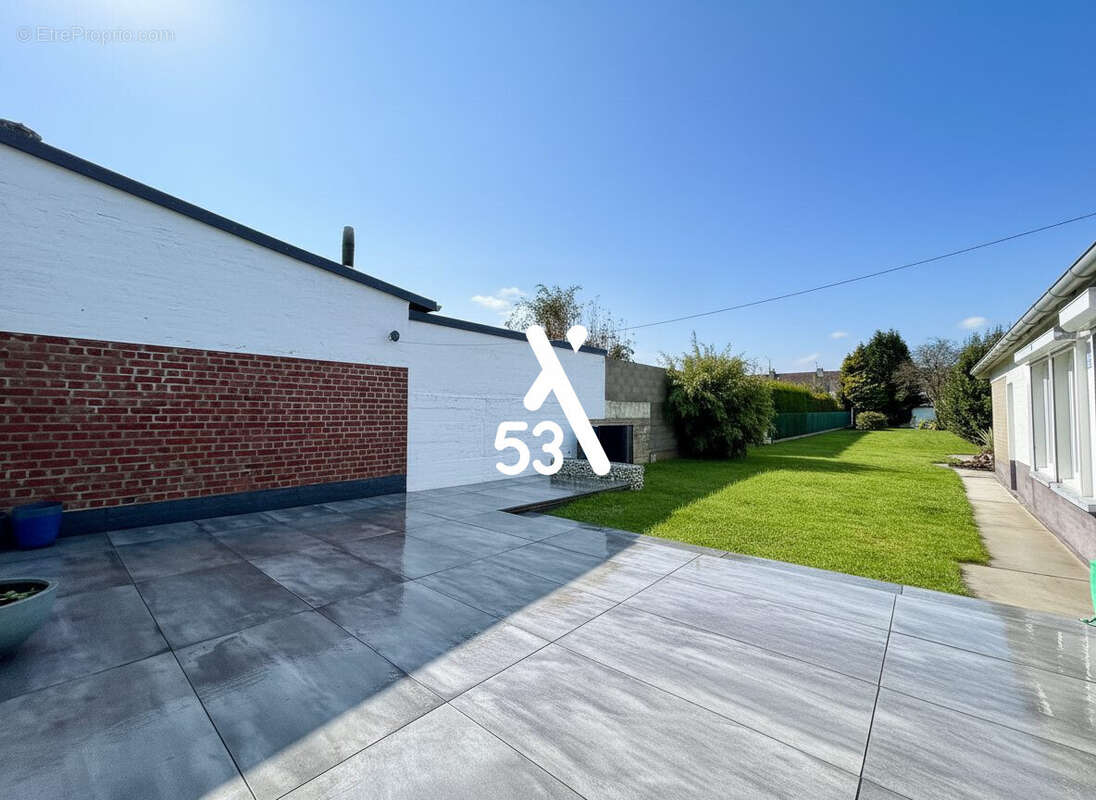 Maison à LONGUENESSE