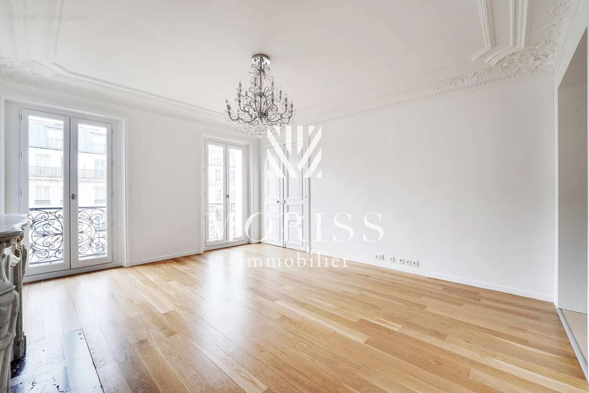 Appartement à PARIS-11E