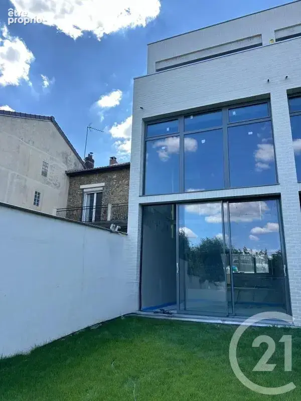 Maison 5 pièces 129 m² à vendre à Fontenay-Sous-Bois (94120) - photo 2