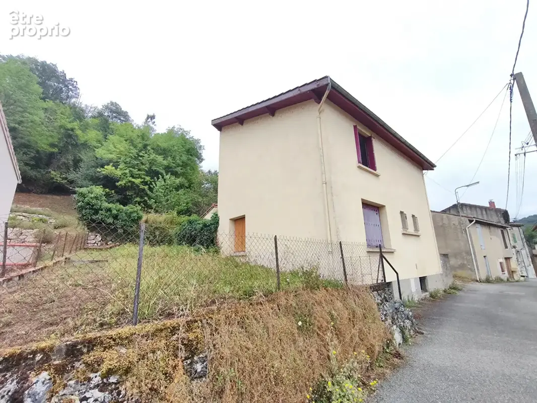Maison à SAINT-JEAN-DE-VERGES