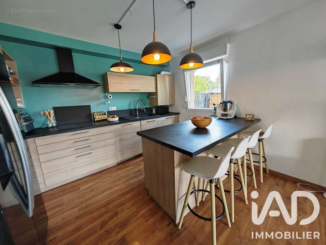 Appartement 77 m² à Montlebon  - photo 5