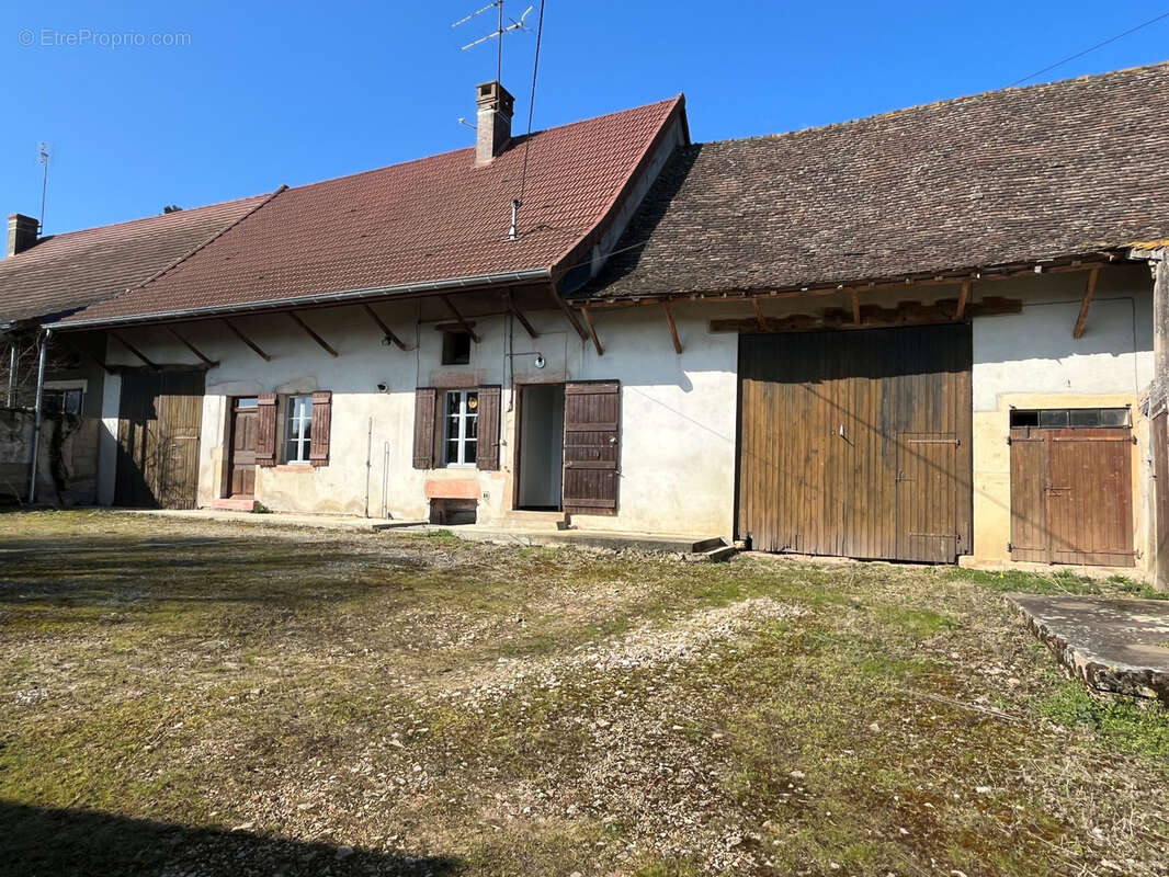Maison à CUISERY