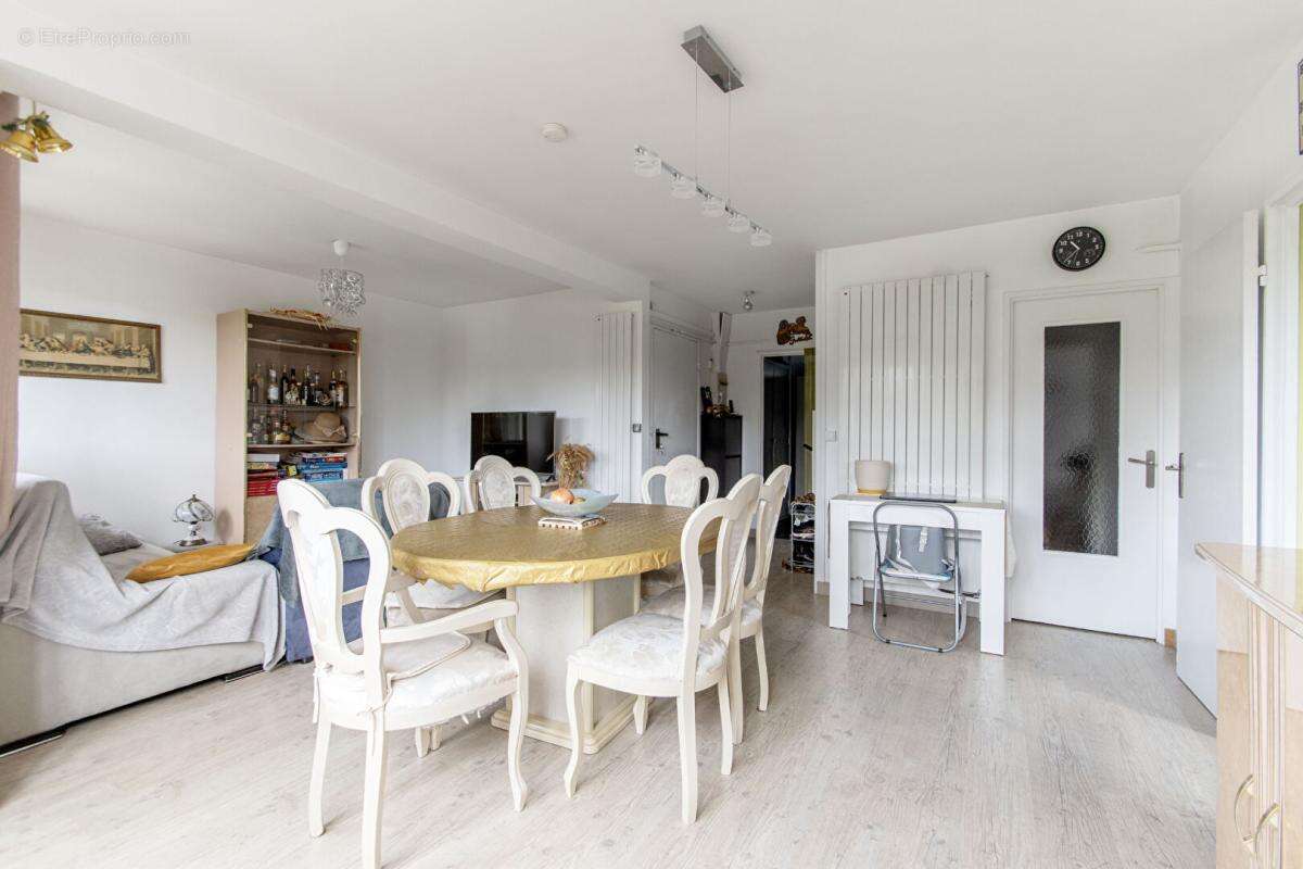 Appartement Bretigny Sur Orge 4 pièce(s) 70.01 m2 - photo 3