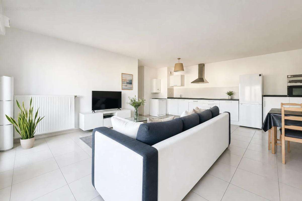 Appartement à PREVESSIN-MOENS
