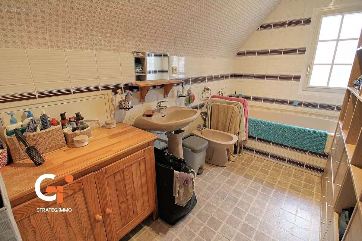 Maison à SAINT-NICOLAS-D&#039;ALIERMONT