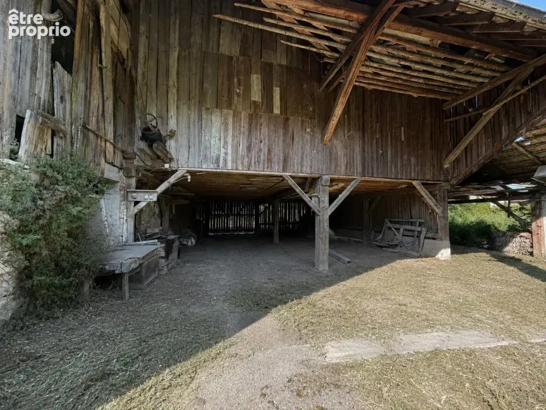 Wolschwiller – maison de caractère 133 m² – grandes dépendances – terrain 767 m² – proche frontière suisse - photo 2