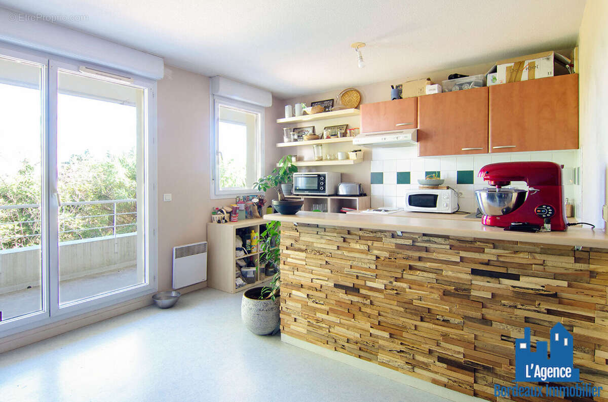 Appartement à BEGLES