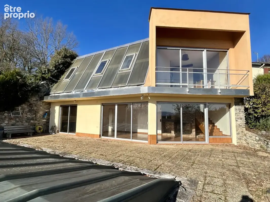 Maison à VILLENEUVE-DE-RIVIERE