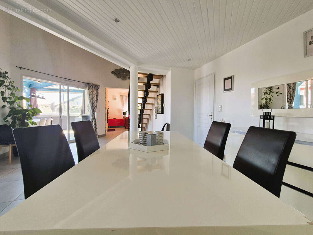 Maison à SAINT-VINCENT-DE-TYROSSE