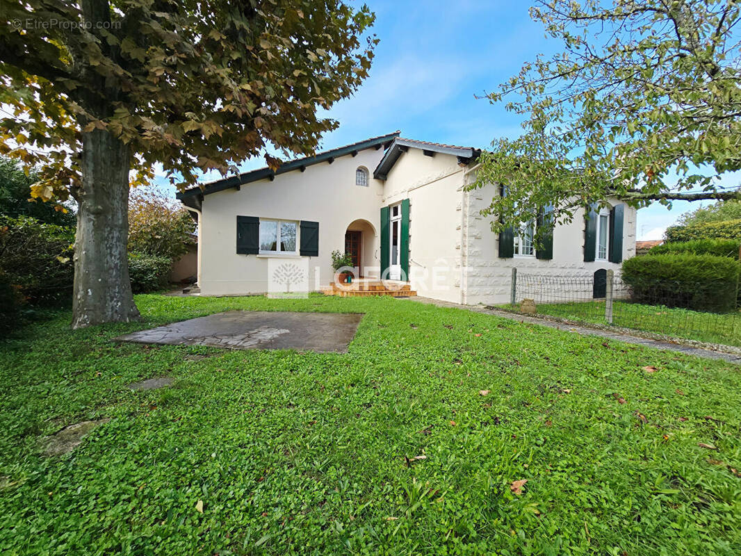Maison à MERIGNAC