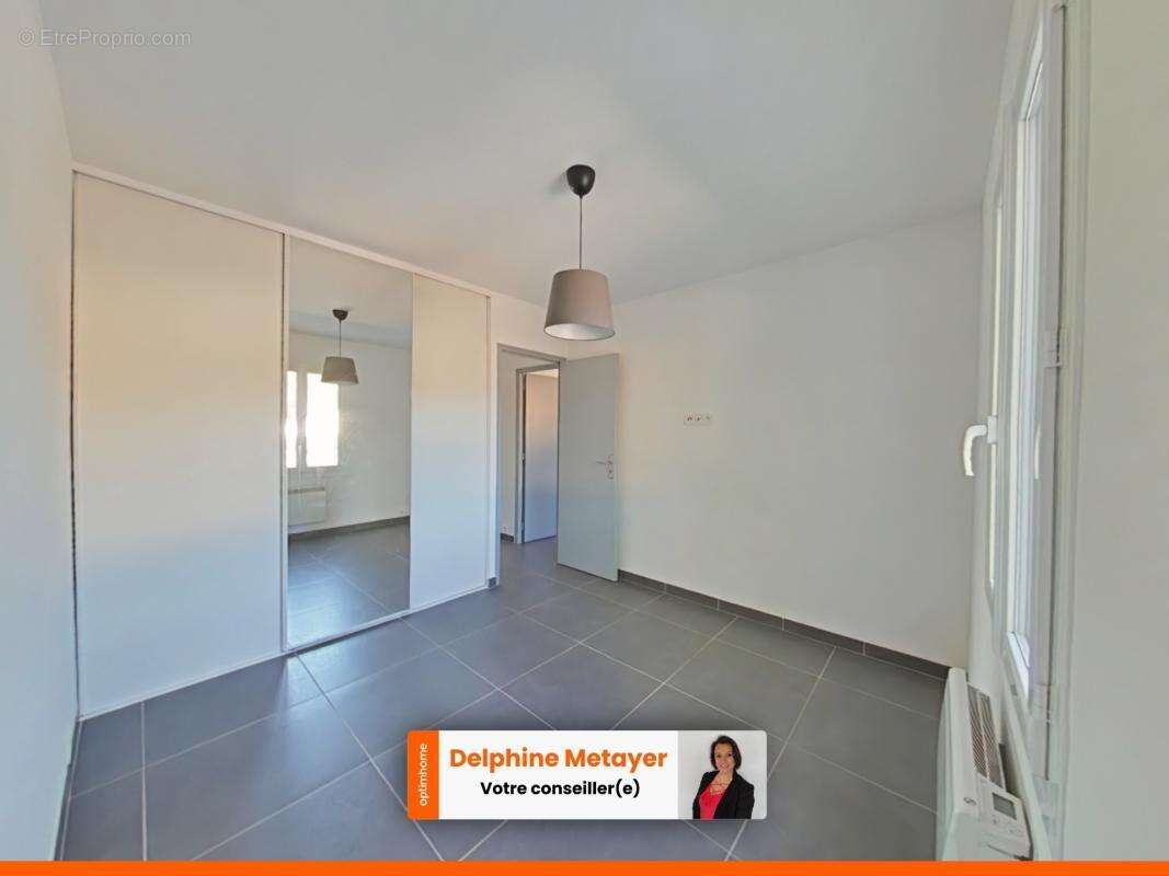 Appartement à vendre 3 pièces LE CANNET DES MAURES (83) - photo 6