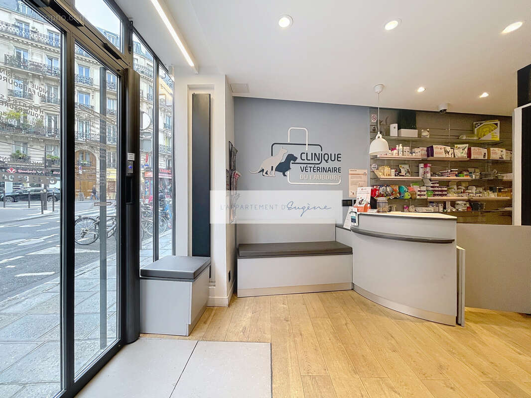 Commerce à PARIS-10E