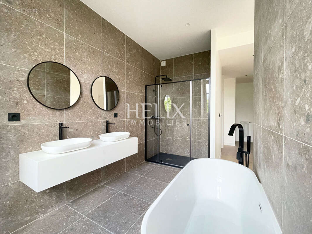 Maison à SAINT-GERMAIN-EN-LAYE