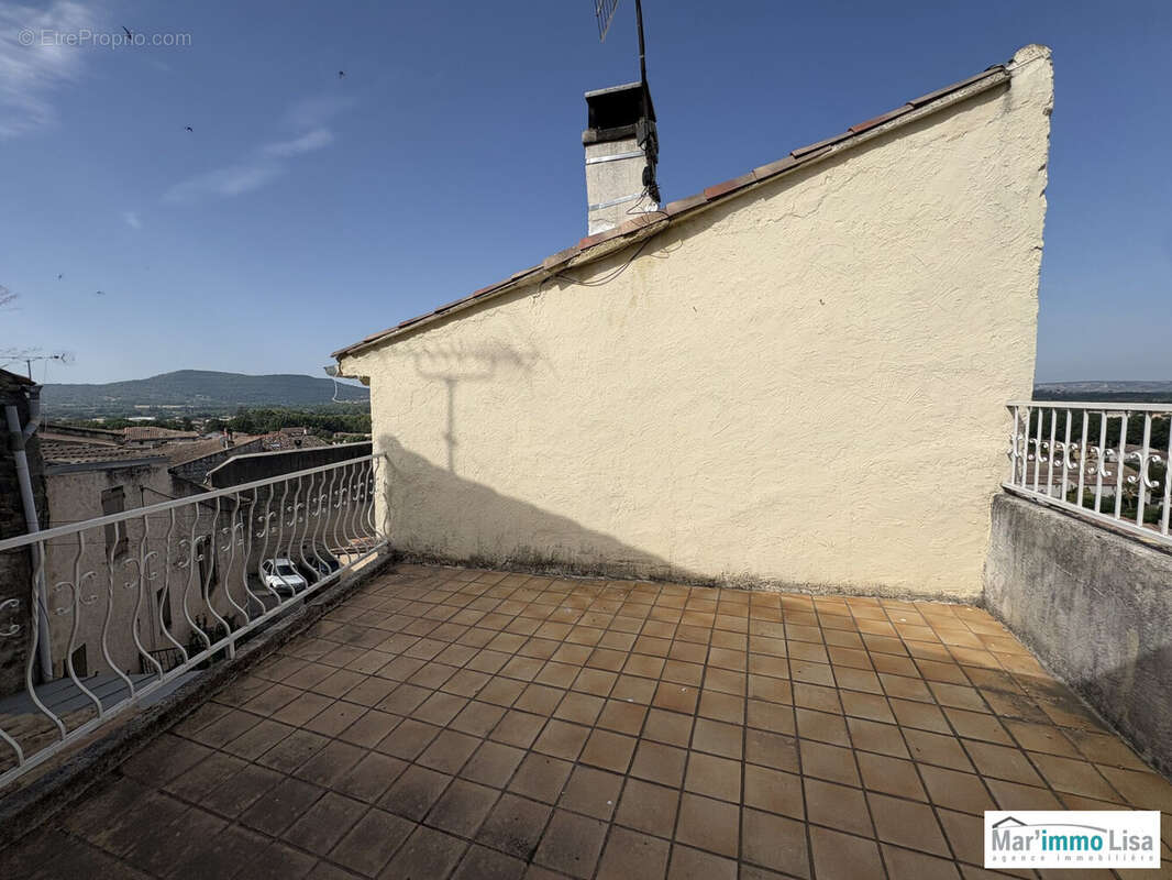 Appartement 36 m² à Mallemort  - photo 6