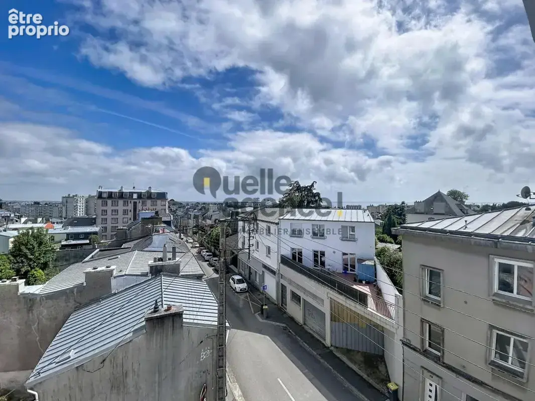 Vue mer -  dernier étage - garage - hyper-centre à 3 minutes - photo 3