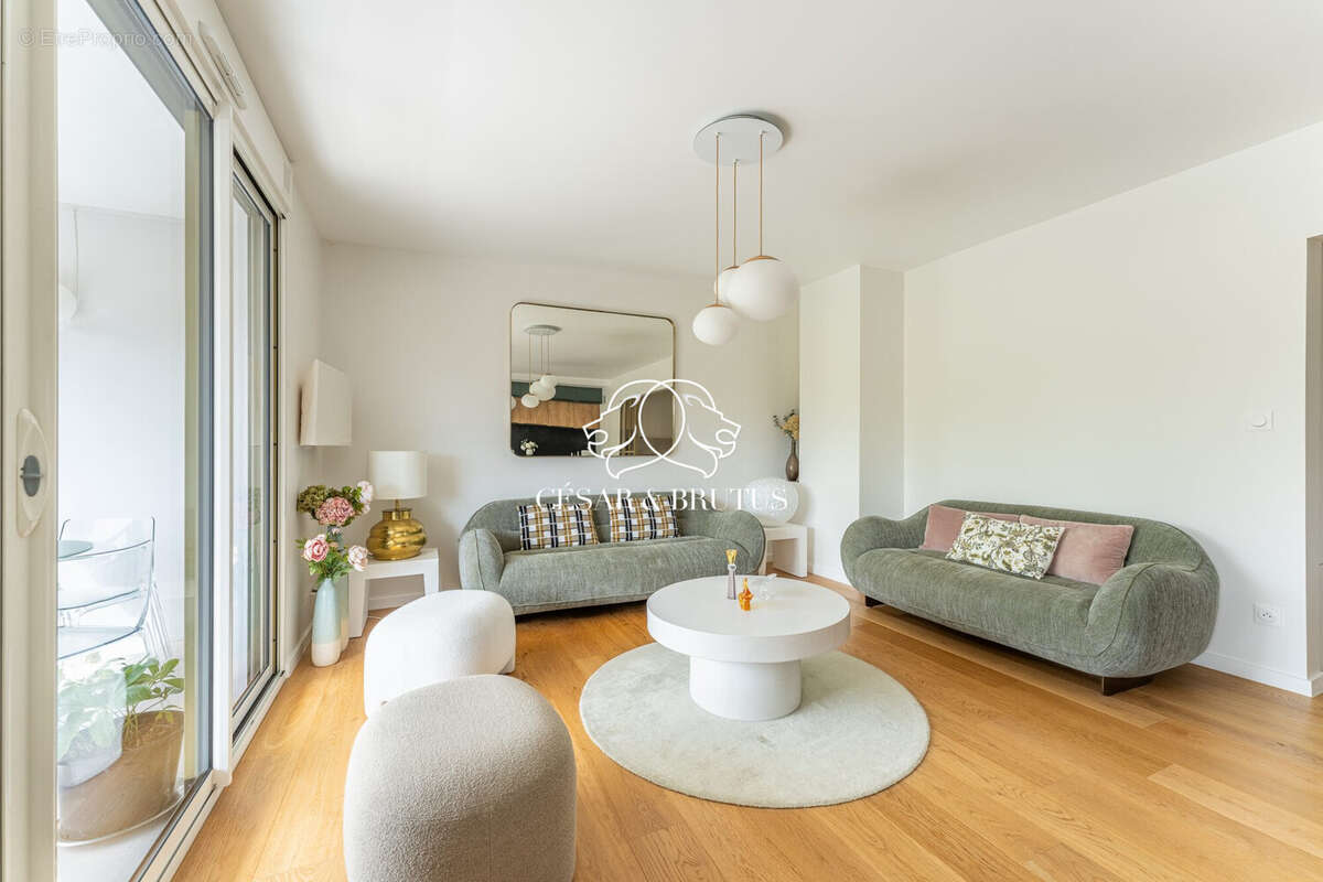 Appartement 75 m² à Charbonnieres-Les-Bains  - photo 5