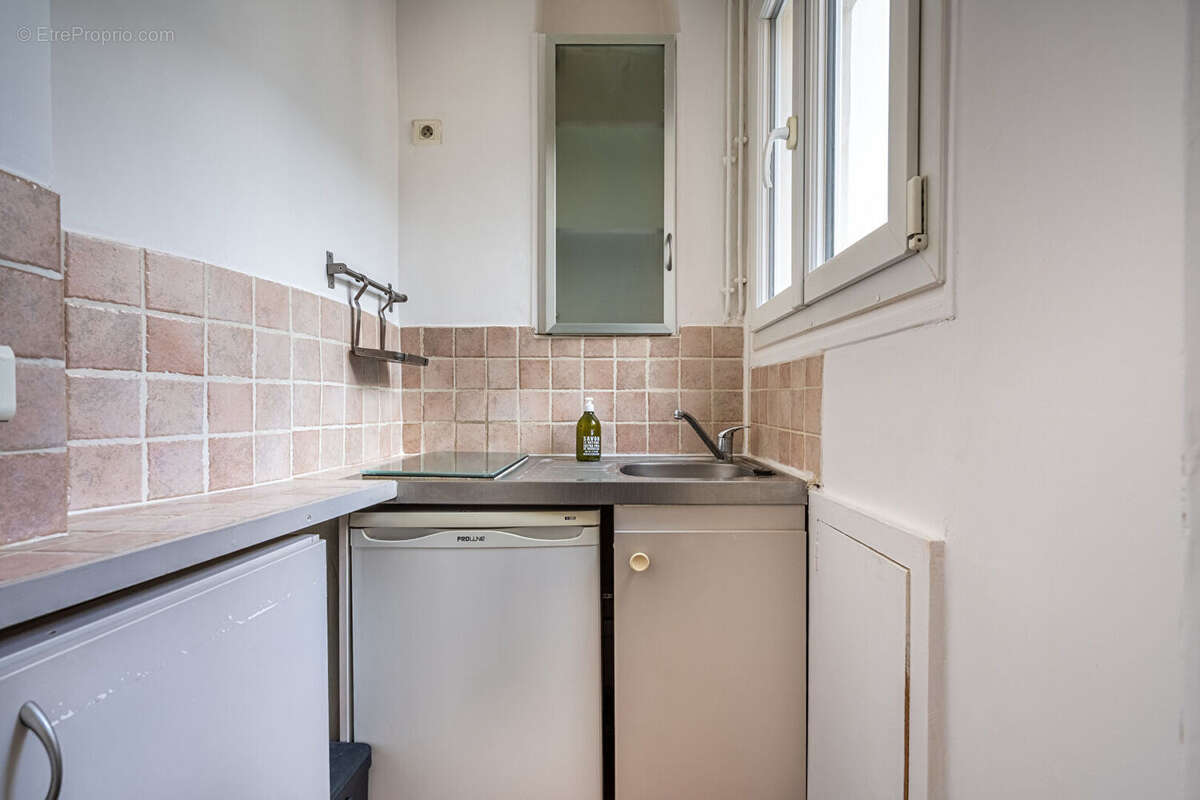 Appartement à PARIS-11E