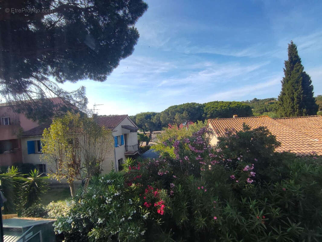 Appartement à COGOLIN