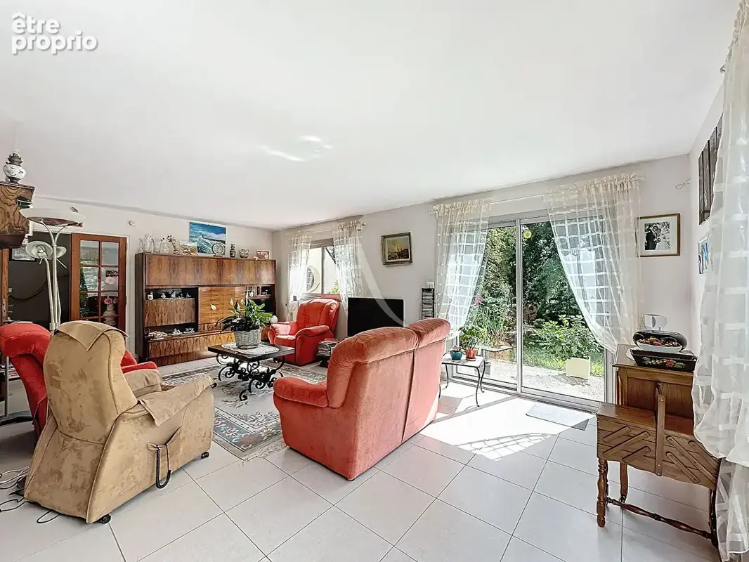 Maison Congis sur Therouanne vivable de plain pied-  5 chambres - sous-sol total - jardin de 1004 m2 - photo 4