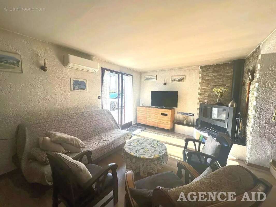 Appartement à CUGES-LES-PINS