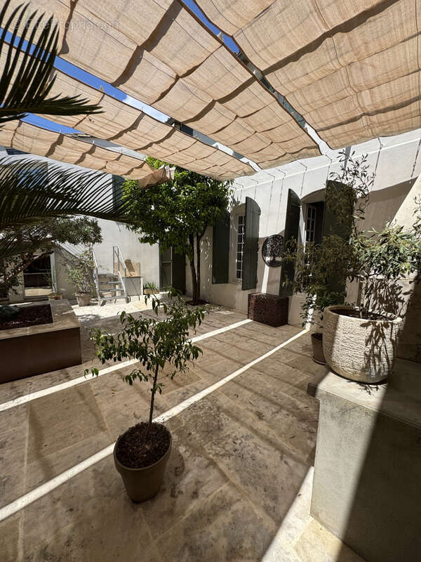 Maison à AIGUES-VIVES