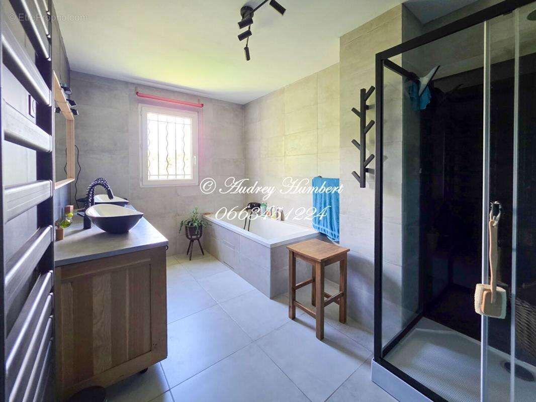 Maison à VILLENEUVE