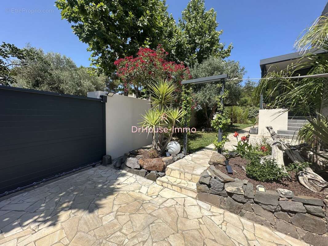 Maison 153 m² à Agde  - photo 14