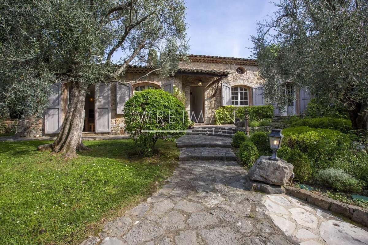 Maison à GRASSE