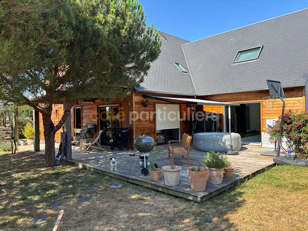 Maison 7 chambres - jardin - piscine - Agneaux centre - photo 2