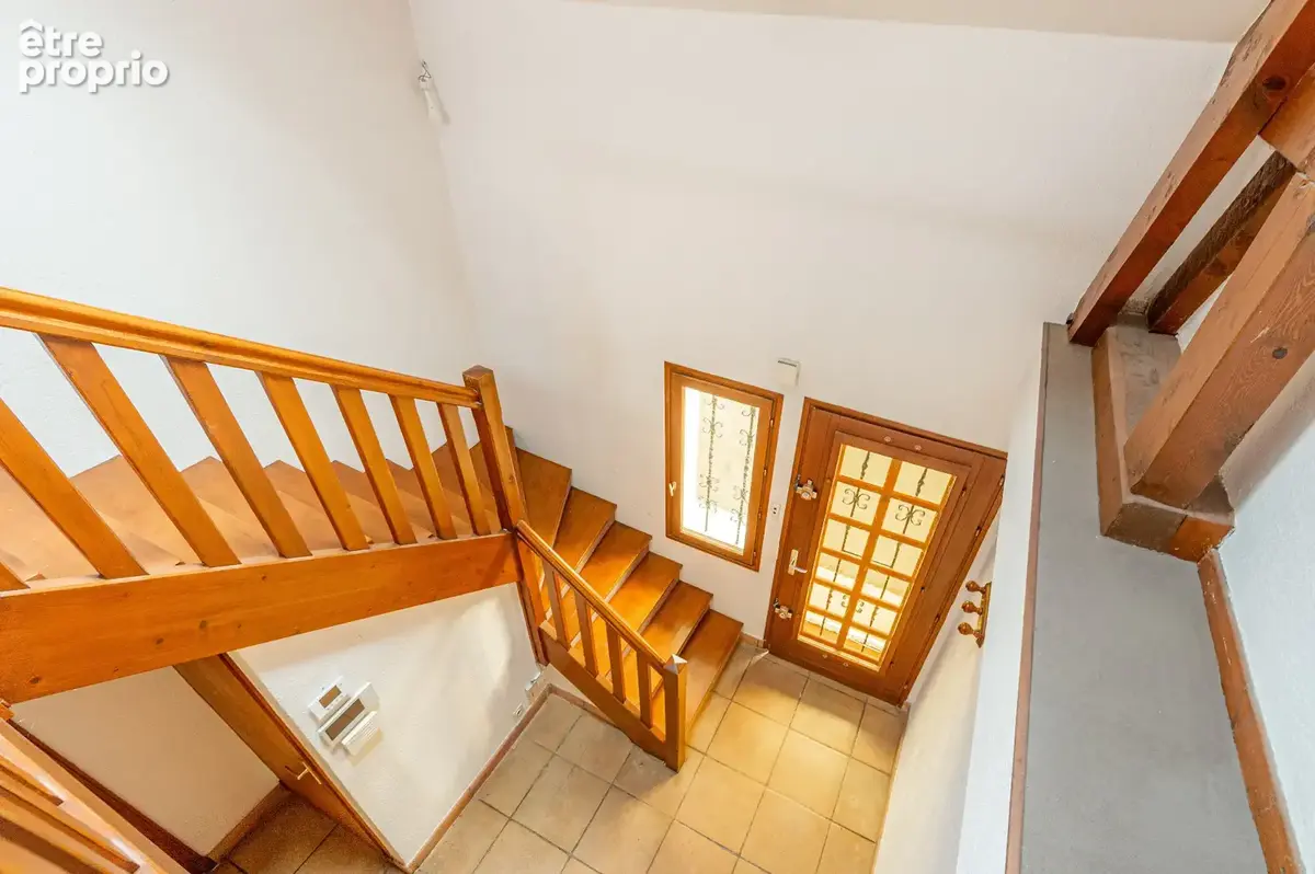 Maison à vendre 6 pièces CESSY (01) - photo 12