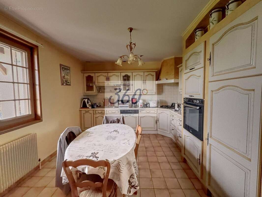 Maison à LOUHANS