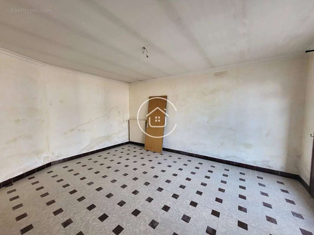 Fermette La Chapelle Vendomoise 4 pièce(s) 90 m2 - photo 3